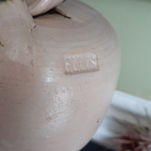 Other - Vtg handmade ceramic hummingbird feeder Other - Vtg handmade ceramic hummingbird feeder